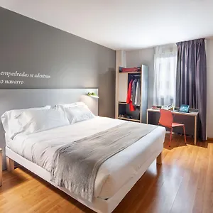 Ibis Styles Pamplona 3*, Noáin España